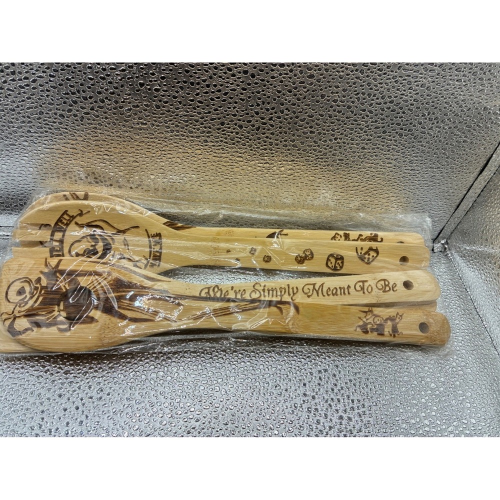 Nightmare Before Christmas Bamboo Kitchen Utensil Set 5 Piece Engraved